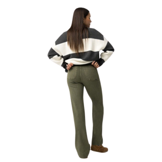 Jeans Olivia Comfort Straight Recto Verde